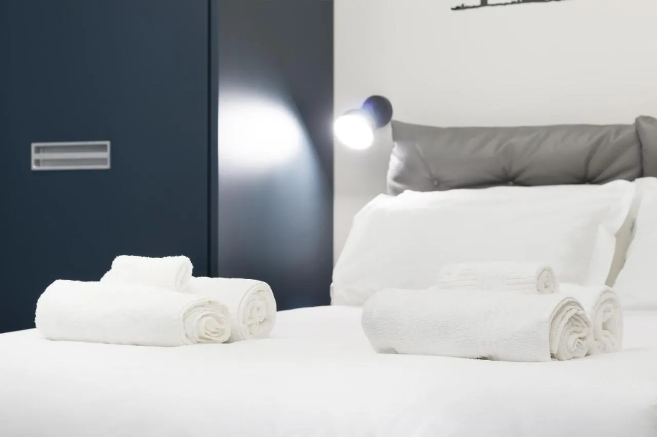 Appartement Nuovissimo Appartamento Repubblica/ Centrale Milaan Italië